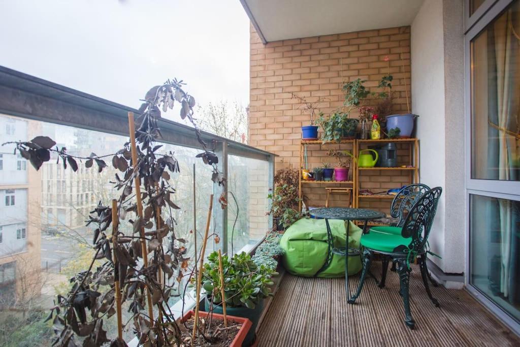 Unique & Welcoming 2Bd Flat In Limehouse Διαμέρισμα Λονδίνο Εξωτερικό φωτογραφία