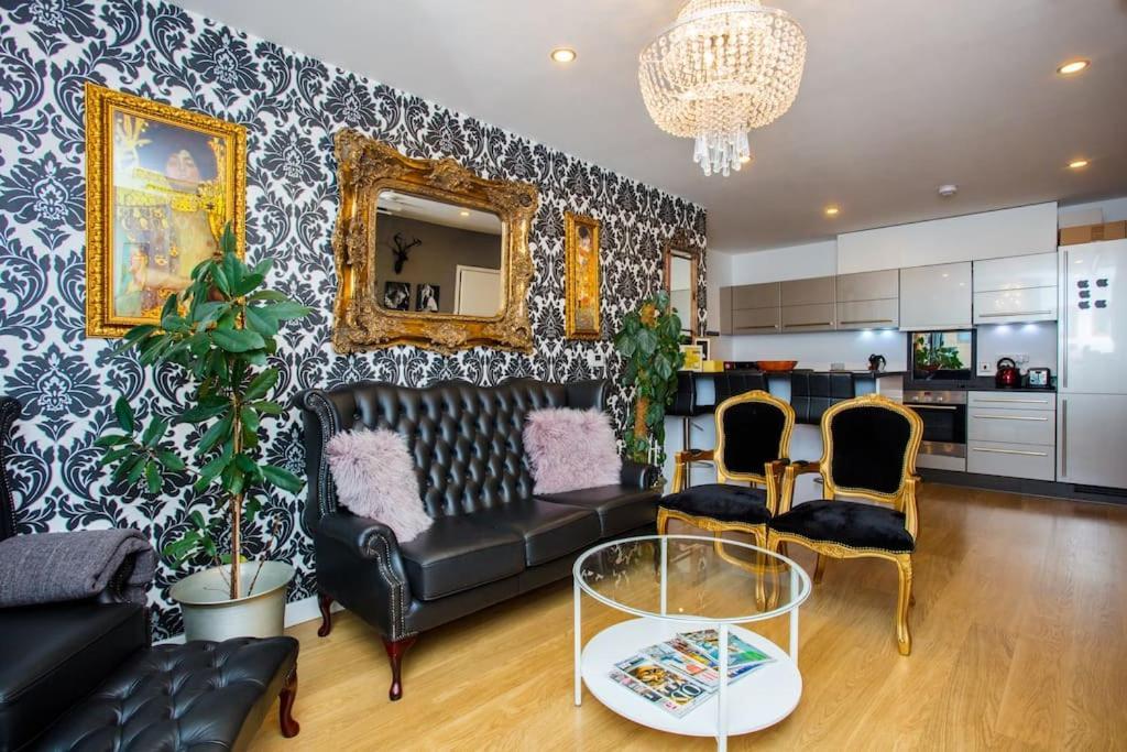 Unique & Welcoming 2Bd Flat In Limehouse Διαμέρισμα Λονδίνο Εξωτερικό φωτογραφία
